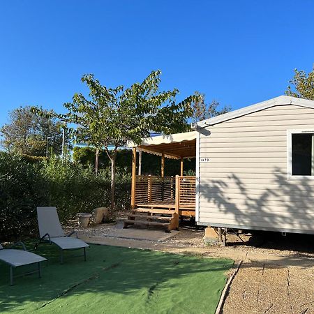 Mobilhome Vias Plage Dans Camping Exteriör bild