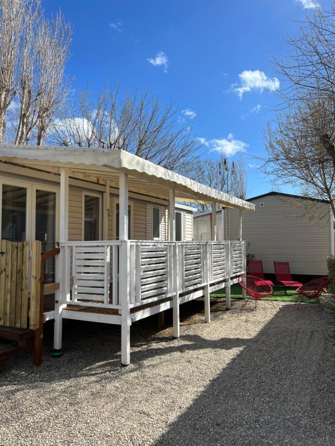 Mobilhome Vias Plage Dans Camping Exteriör bild