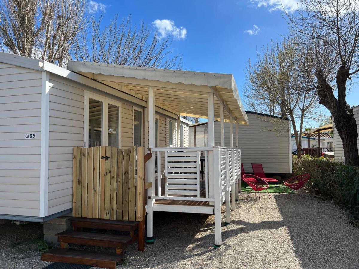 Mobilhome Vias Plage Dans Camping Exteriör bild