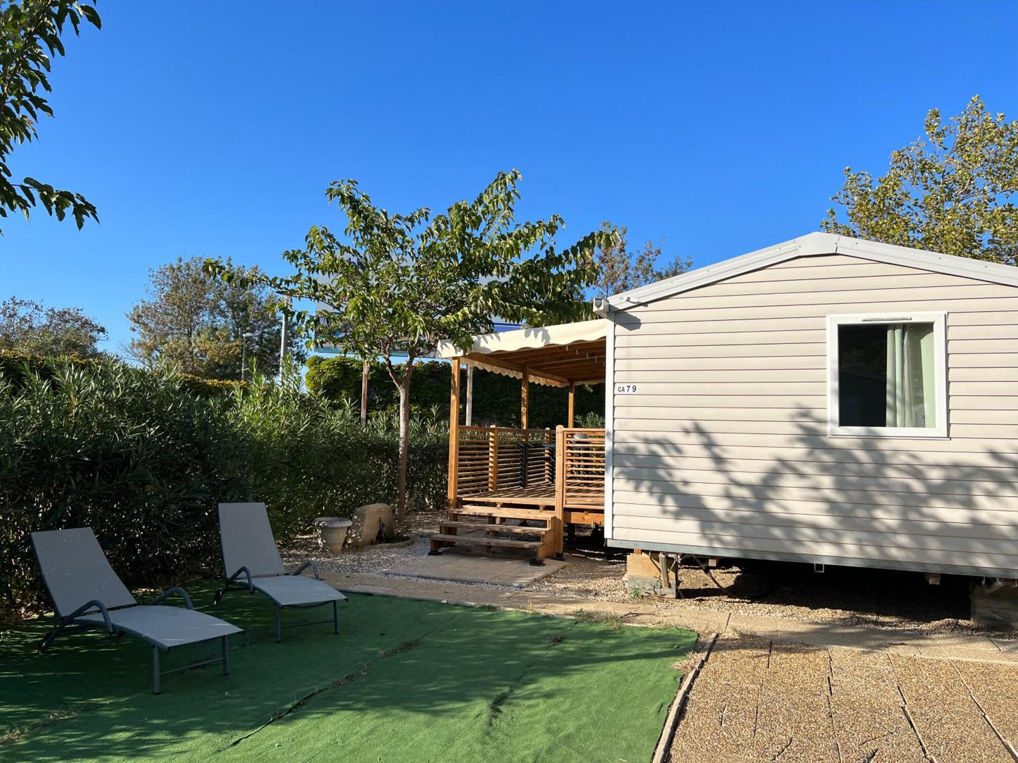 Mobilhome Vias Plage Dans Camping Exteriör bild