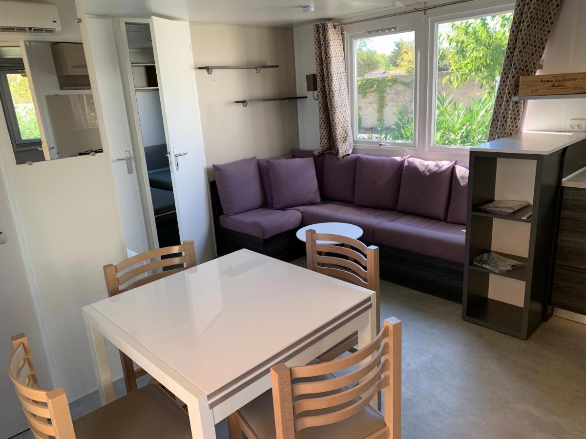 Mobilhome Vias Plage Dans Camping Exteriör bild